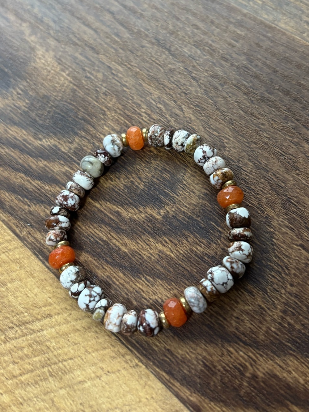 Rare Wild Horse “Turquoise” Stone & Orange Jade Stretch Bracelet Approx 7 in